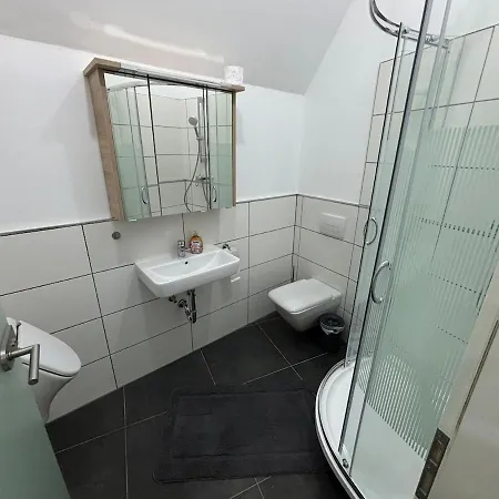 Zur Froehlichkeit Ii Apartment *